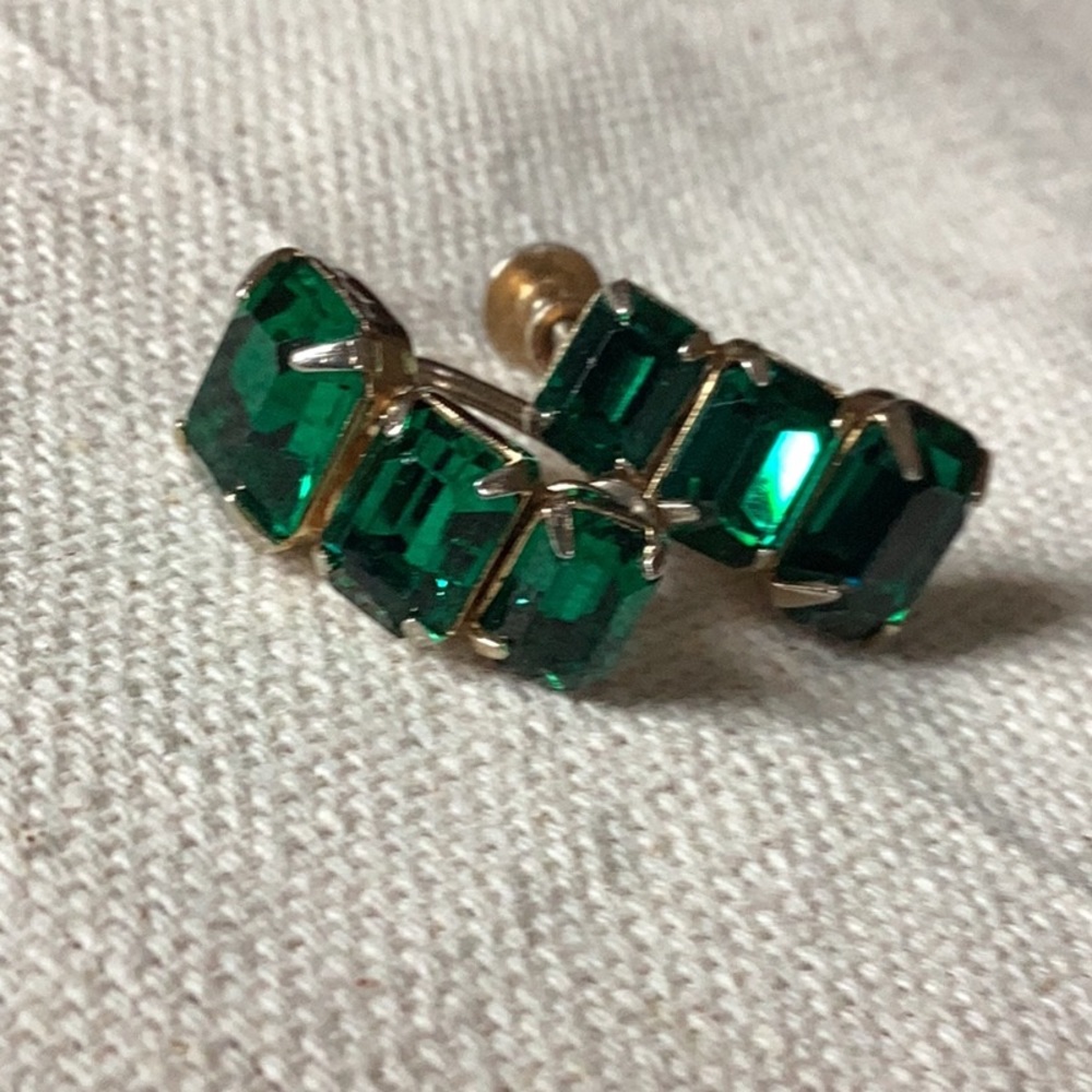 Vintage Green Stone Earrings